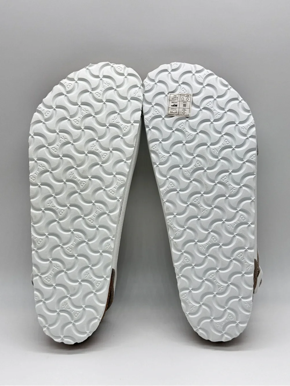 Birkenstock Milano White Leather Sandals NWOB Men 10 L12 Regular Fit EU 43